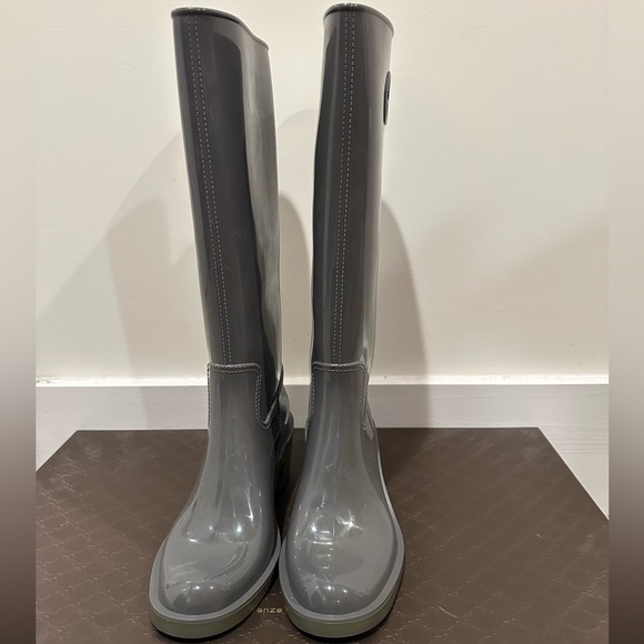 Gucci Rubber Rain Boots Gray - Picture 5 of 8